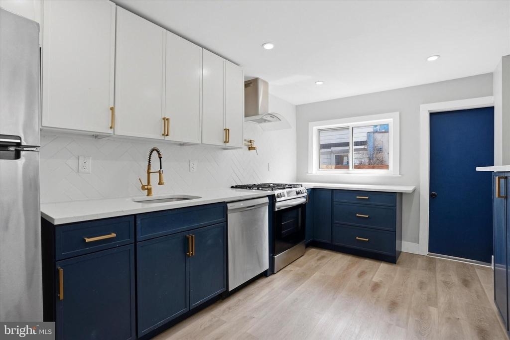 3185 Agate Street - Photo 9