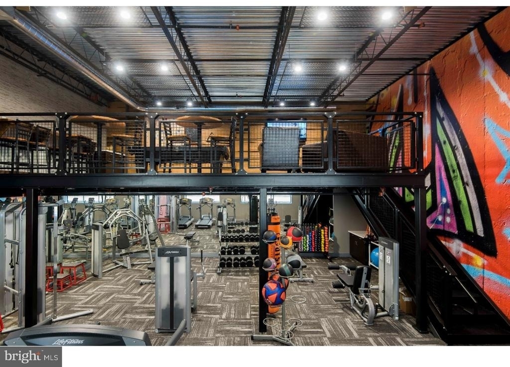 600 N Broad Street - Photo 17