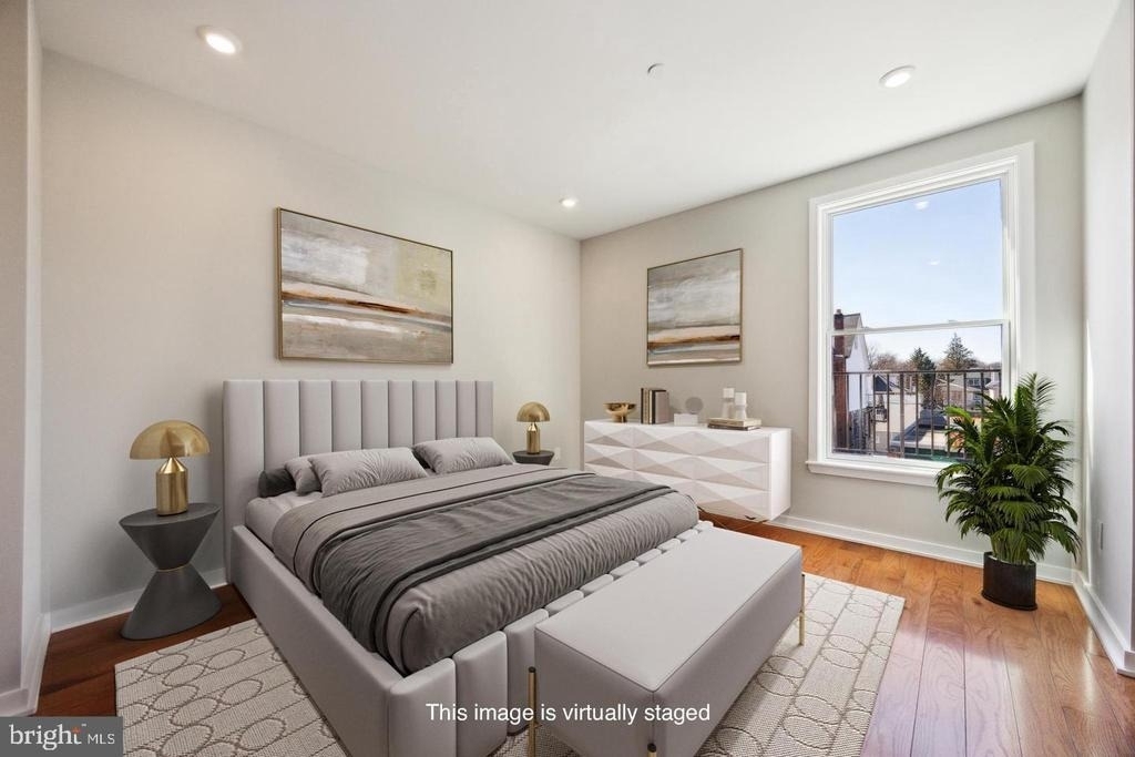 100 Forrest Avenue - Photo 1