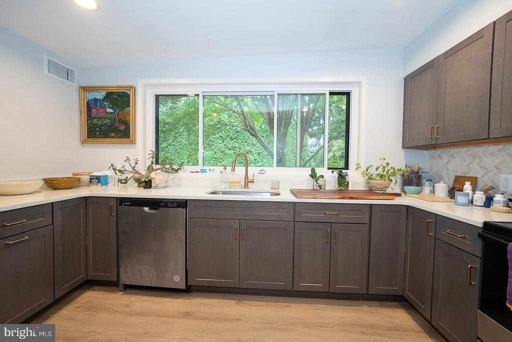 701 Mt Pleasant Road - Photo 7
