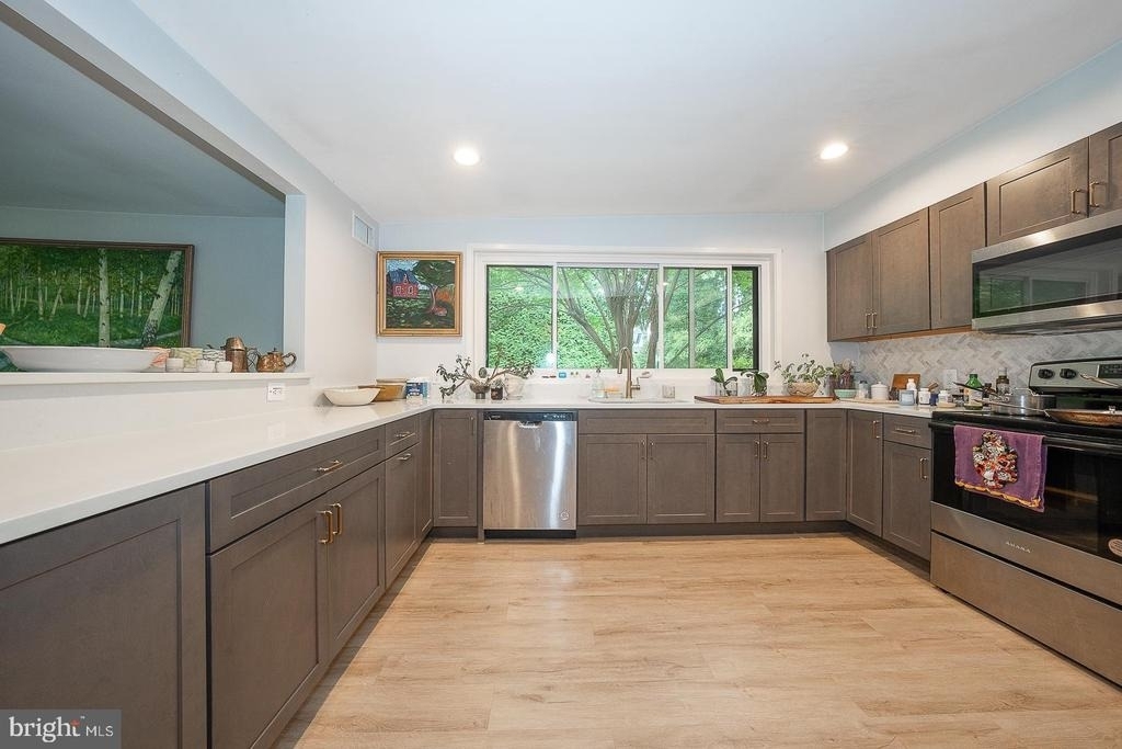 701 Mt Pleasant Road - Photo 5