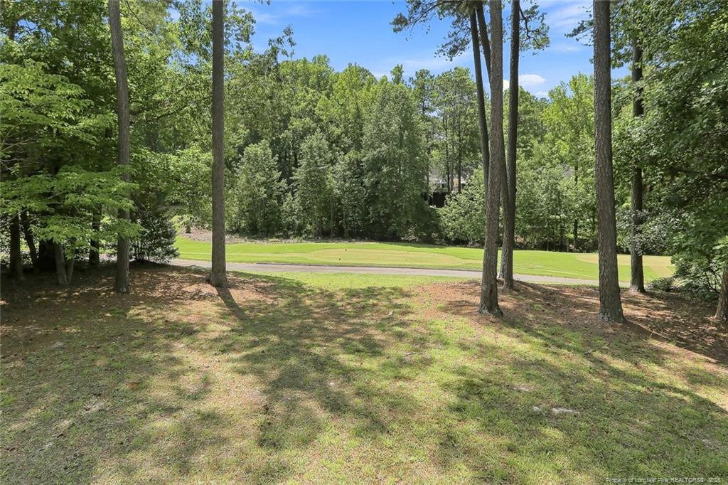 709 Essex Court - Photo 27