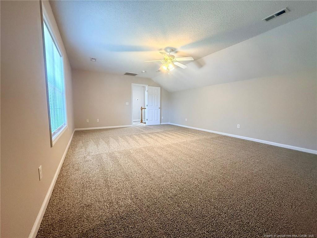 81 Essex Court W - Photo 20