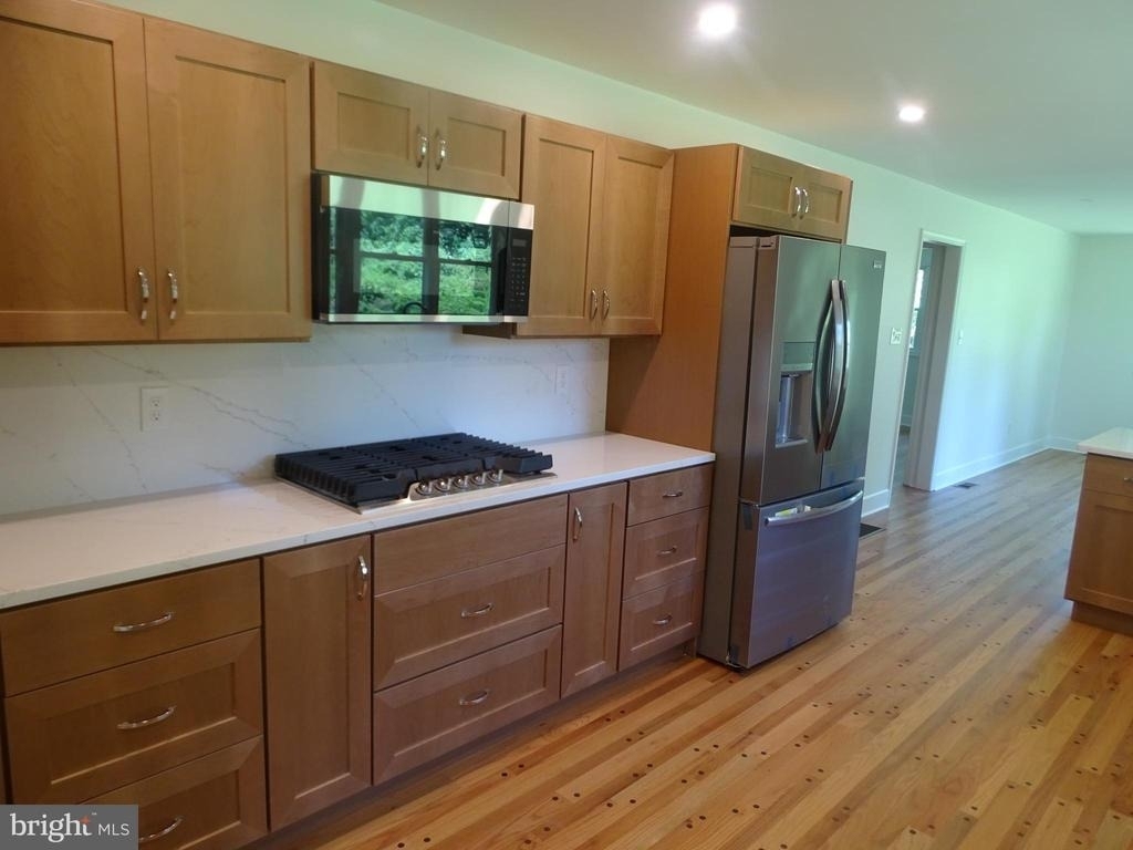 449 Street Road - Photo 11