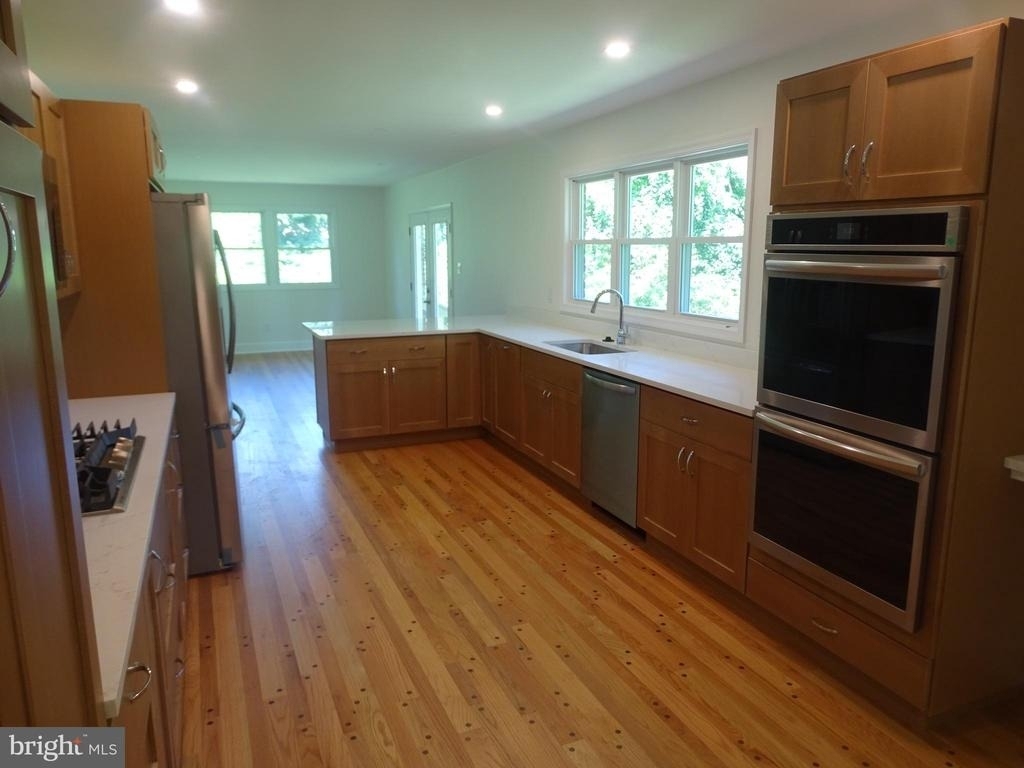 449 Street Road - Photo 10