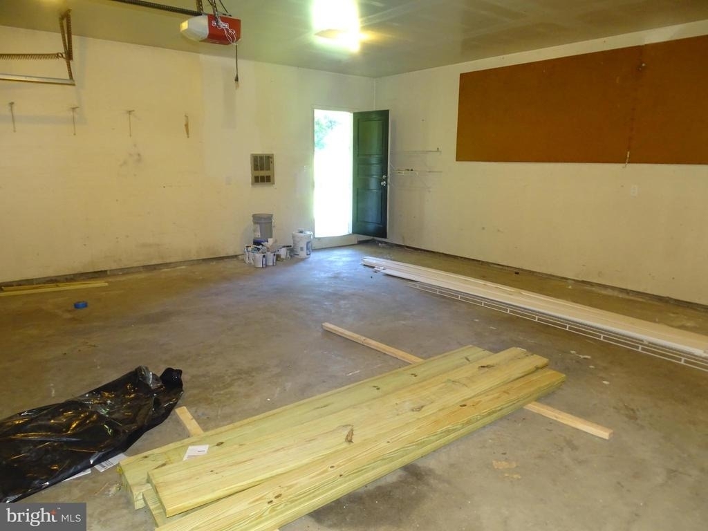 449 Street Road - Photo 33