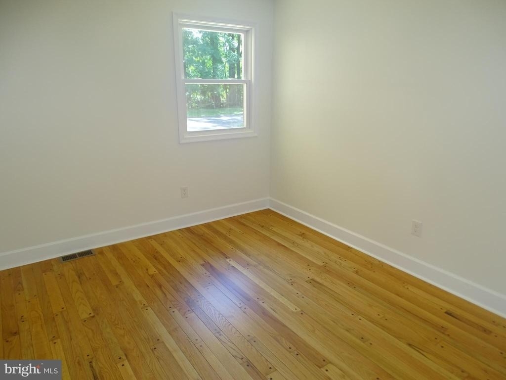 449 Street Road - Photo 18