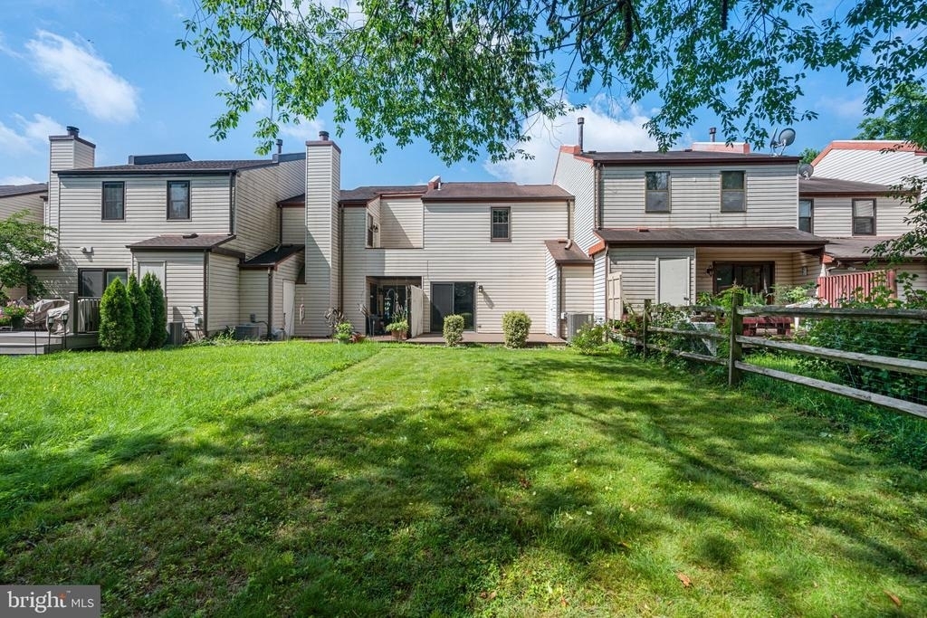 1019 Bancroft Place - Photo 12