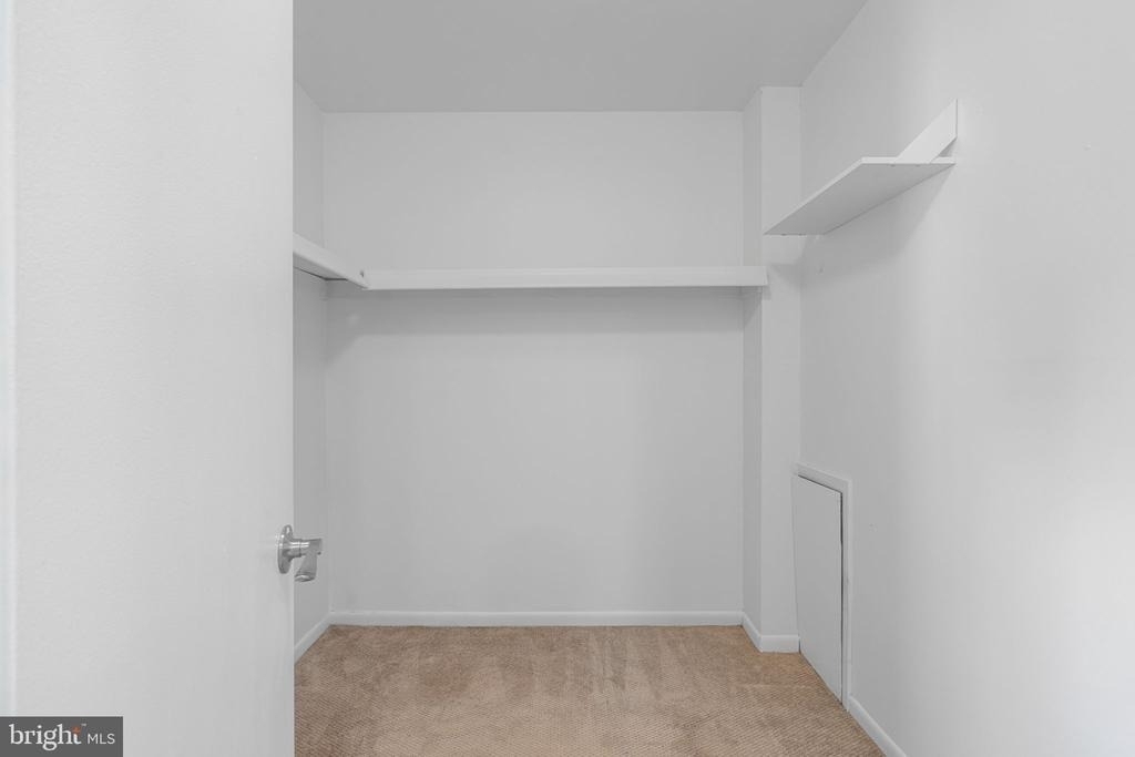 1019 Bancroft Place - Photo 11