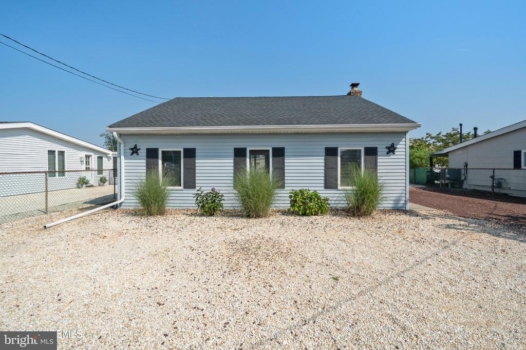 43 Florence Lane - Photo 0