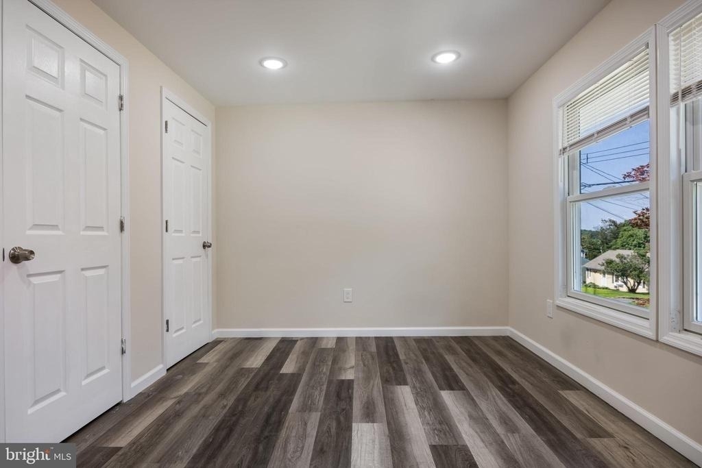 55 Shawnee Ave - Photo 21