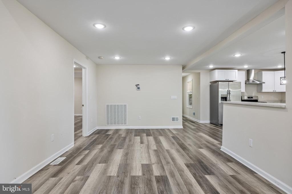55 Shawnee Ave - Photo 13