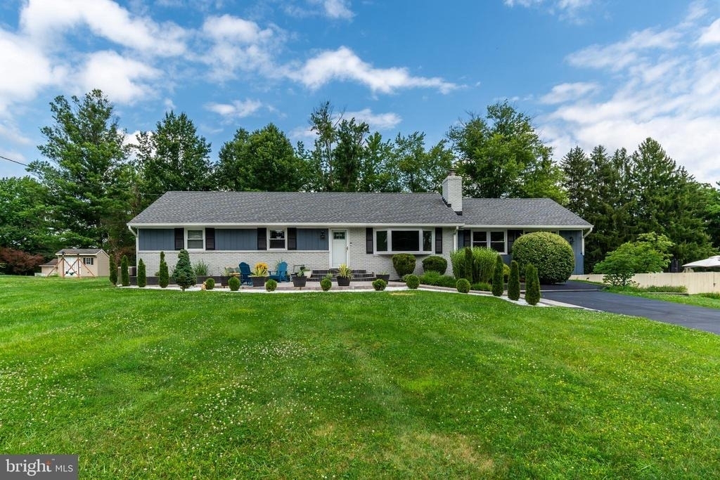 6 Morningside Drive - Photo 0