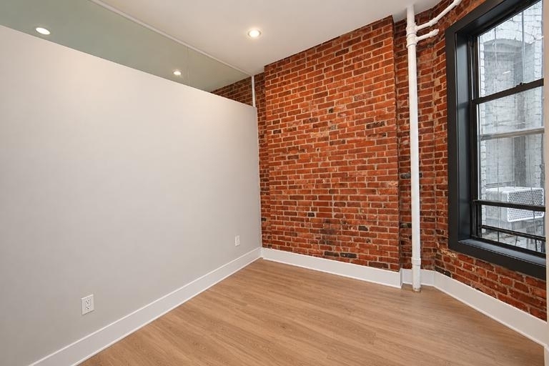 248 Mott Street - Photo 4