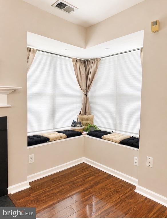 237 Andover Place - Photo 7