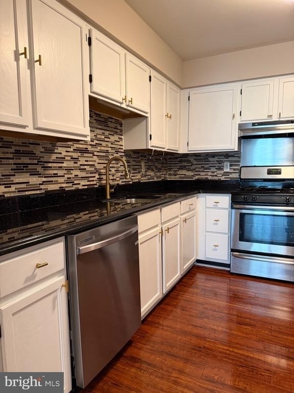 237 Andover Place - Photo 9