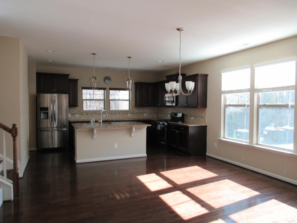 1125 Midtowne Way - Photo 7
