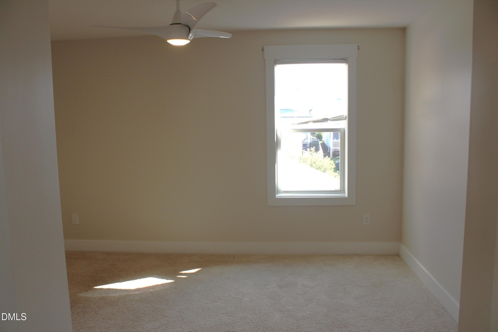 1521 Rhodeschool Drive - Photo 10
