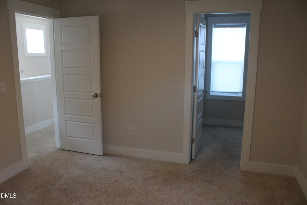 1521 Rhodeschool Drive - Photo 9