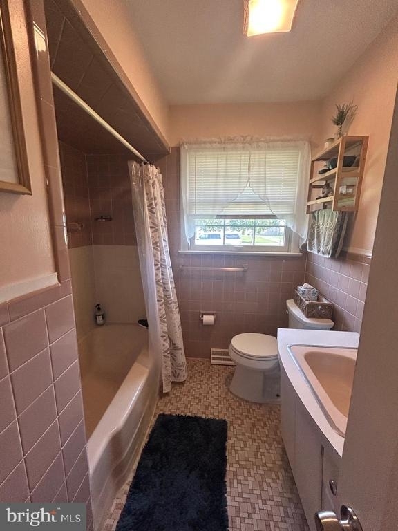 551 French Street - Photo 9