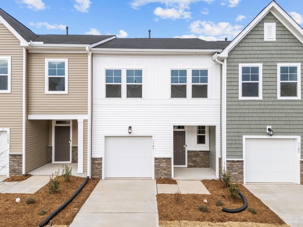 1105 Aberleigh Lane - Photo 0
