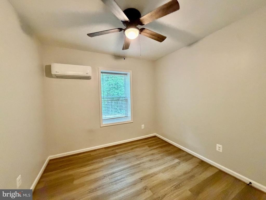 17476 Piney Point Road - Photo 6