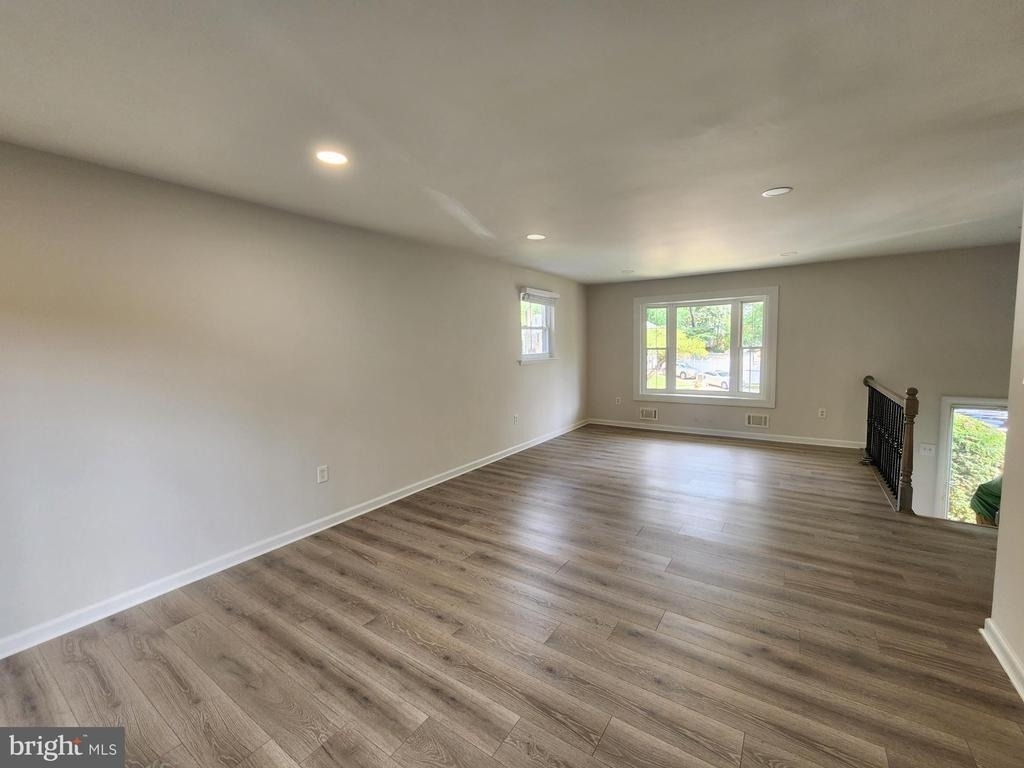 2703 Bey Court - Photo 4