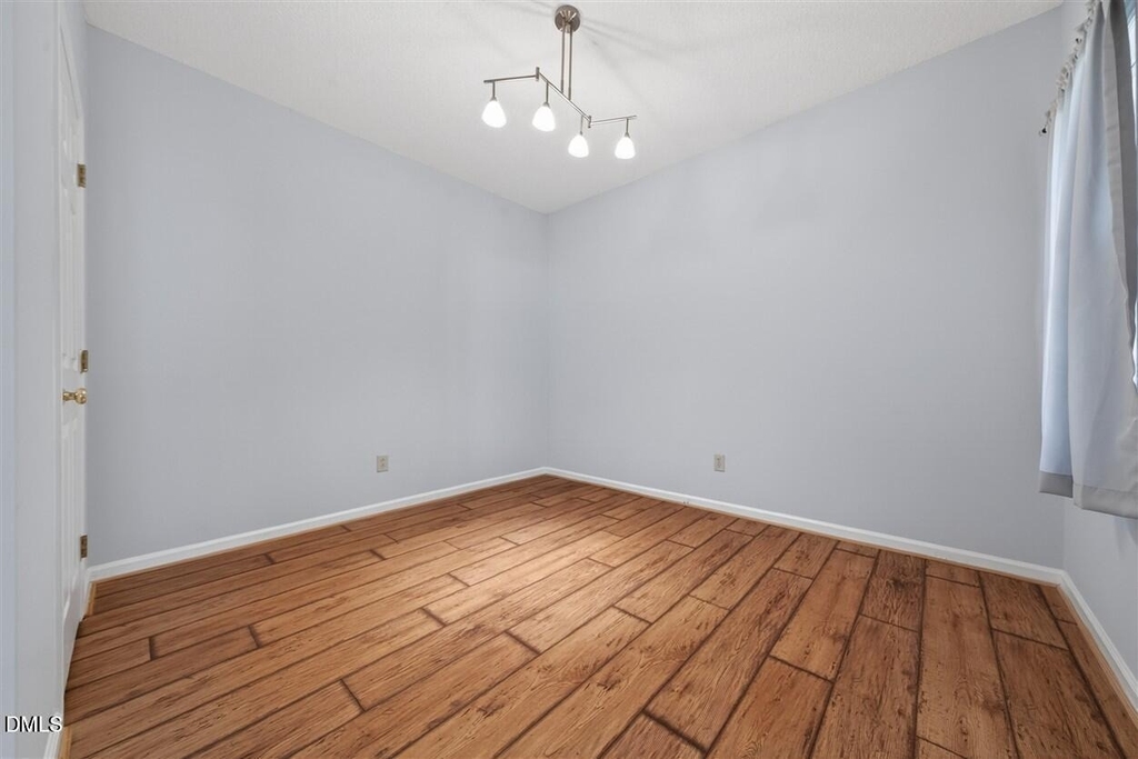 105 Ellsworth Place - Photo 7
