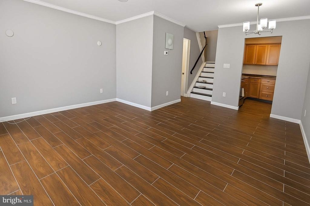 9926 Ridgeline Drive - Photo 3