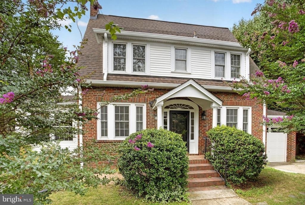 4705 Hunt Avenue - Photo 1