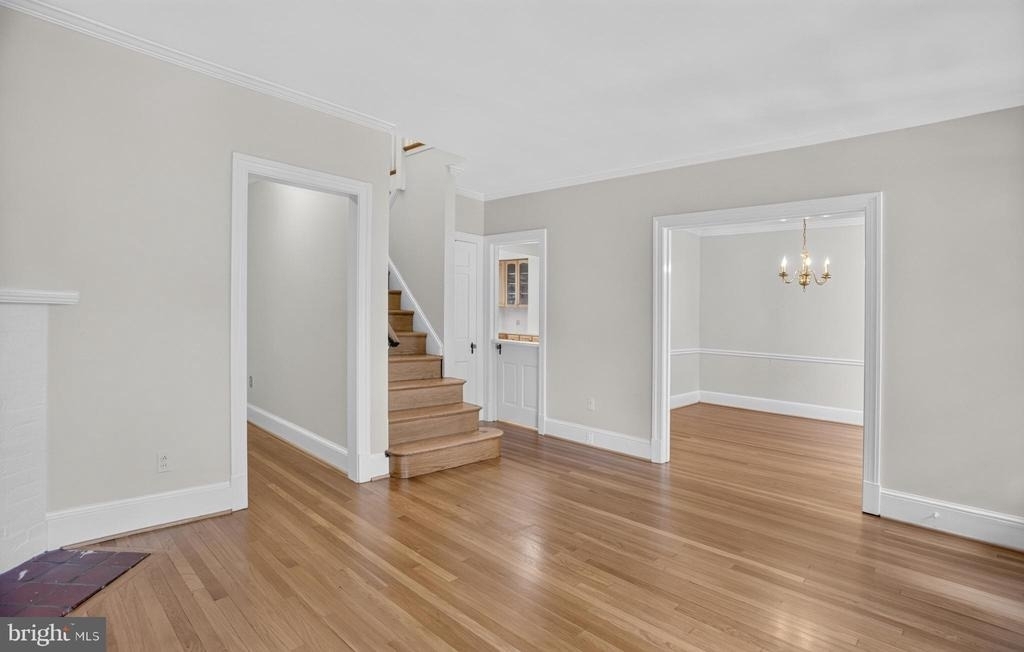 4705 Hunt Avenue - Photo 12