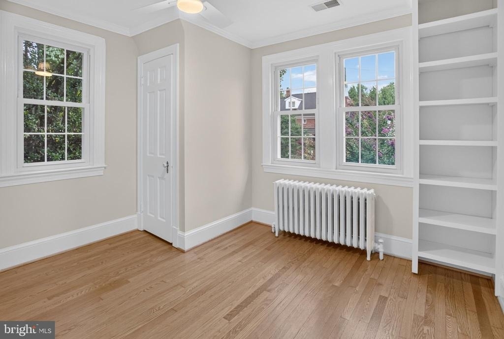 4705 Hunt Avenue - Photo 19