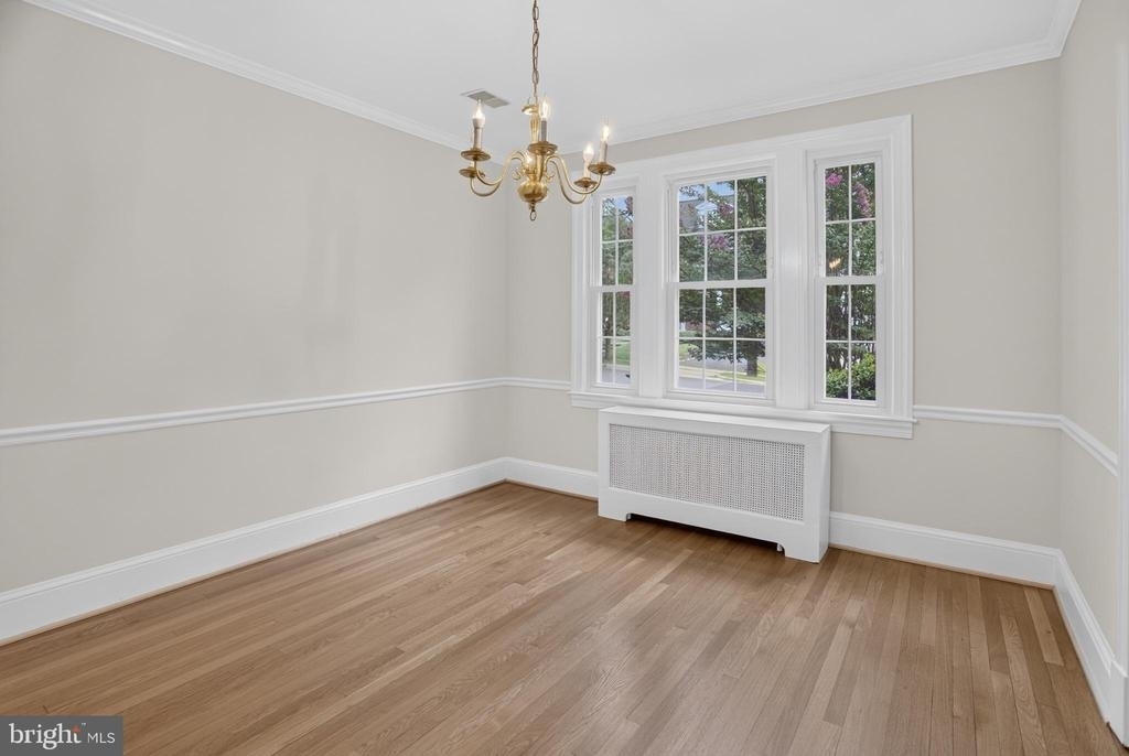 4705 Hunt Avenue - Photo 13