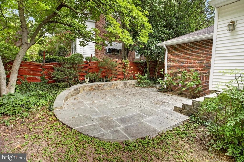4705 Hunt Avenue - Photo 29