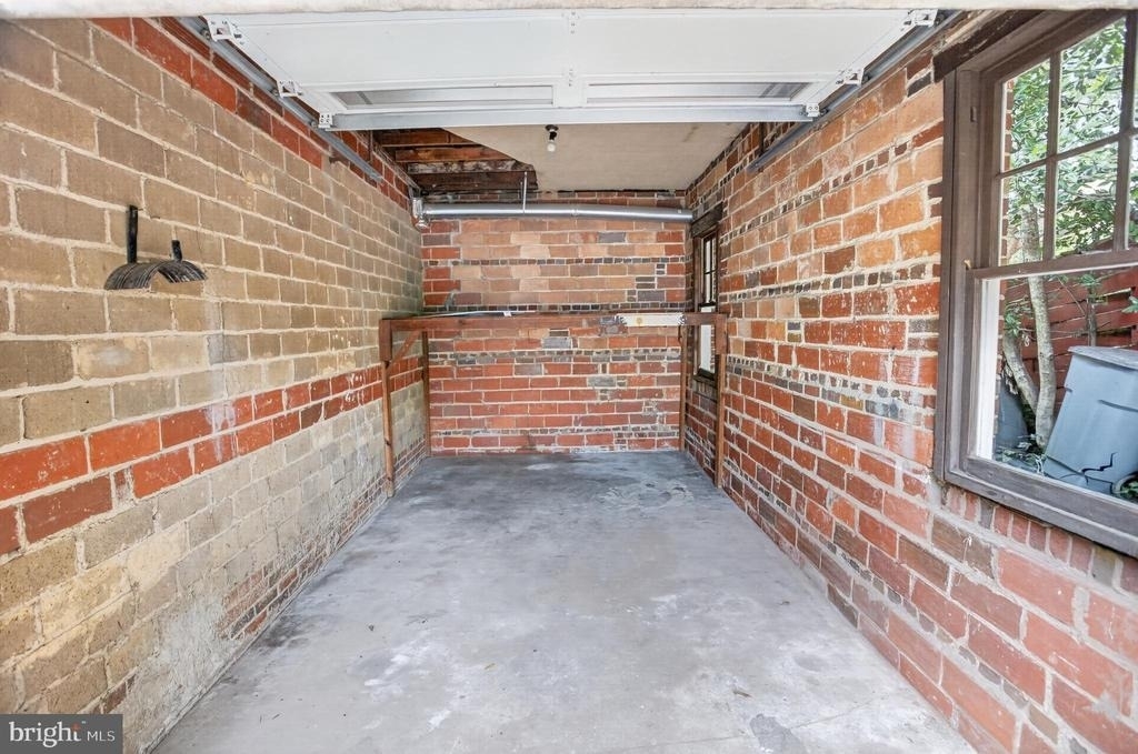 4705 Hunt Avenue - Photo 28