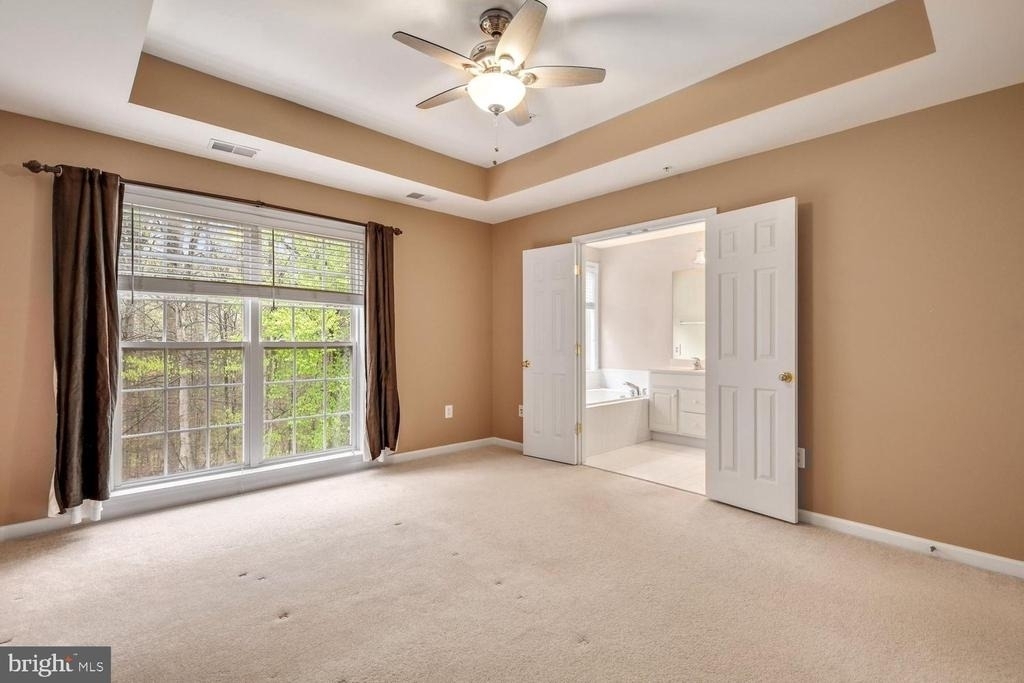 19421 Rayfield Dr - Photo 16