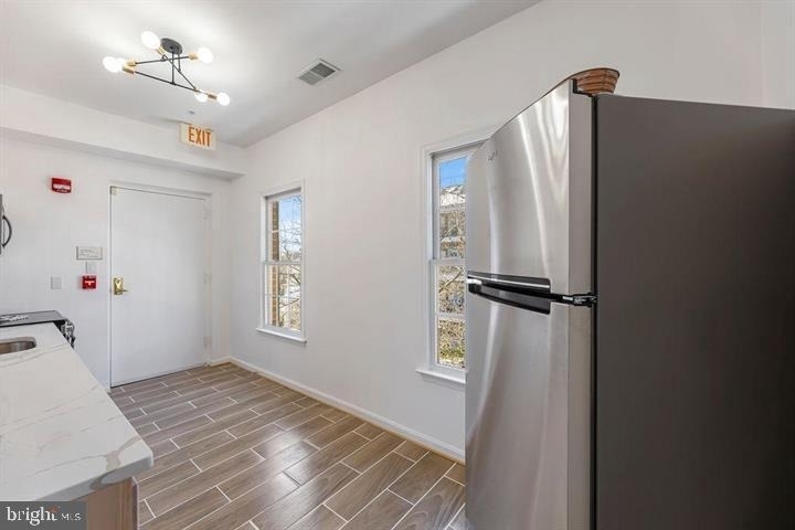 232 Main Street - Photo 4