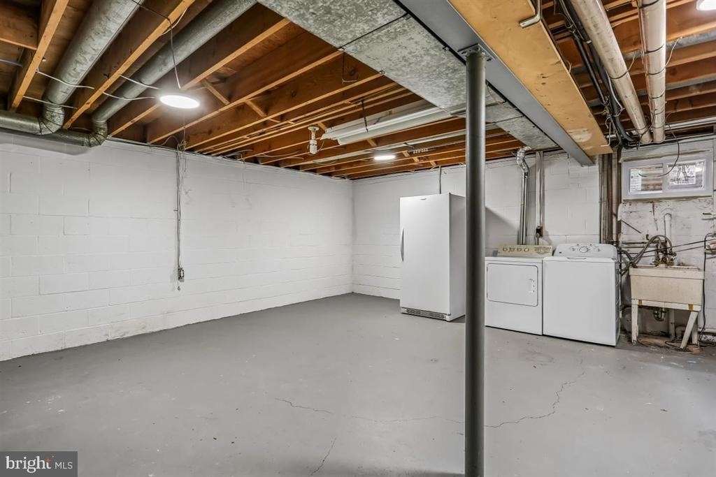 903 Annmore Drive - Photo 40