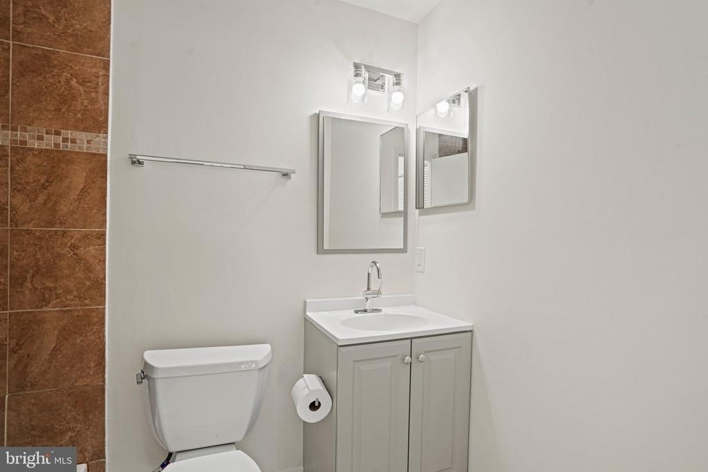 1611 Carriage House Terrace - Photo 24