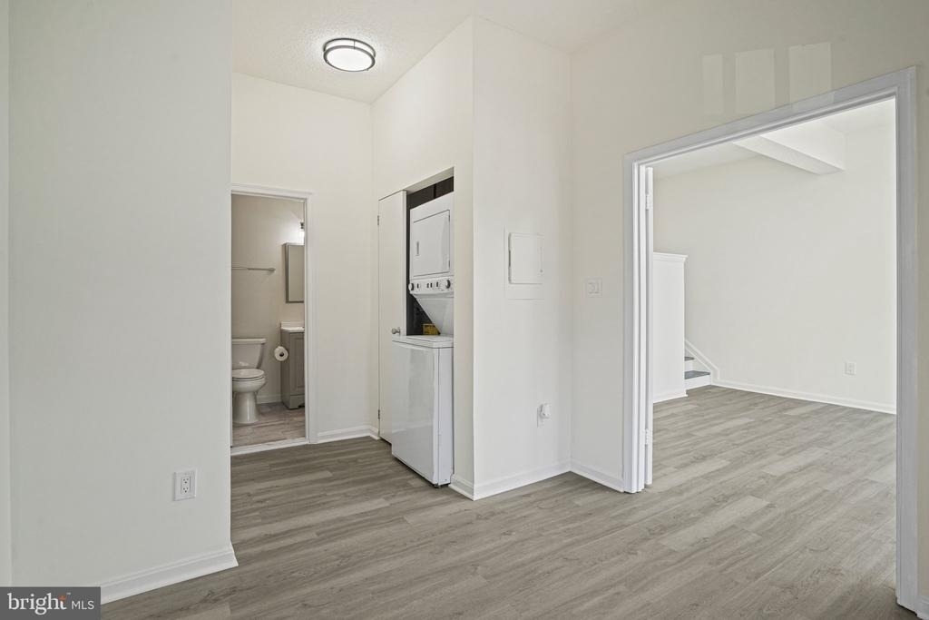 1611 Carriage House Terrace - Photo 12