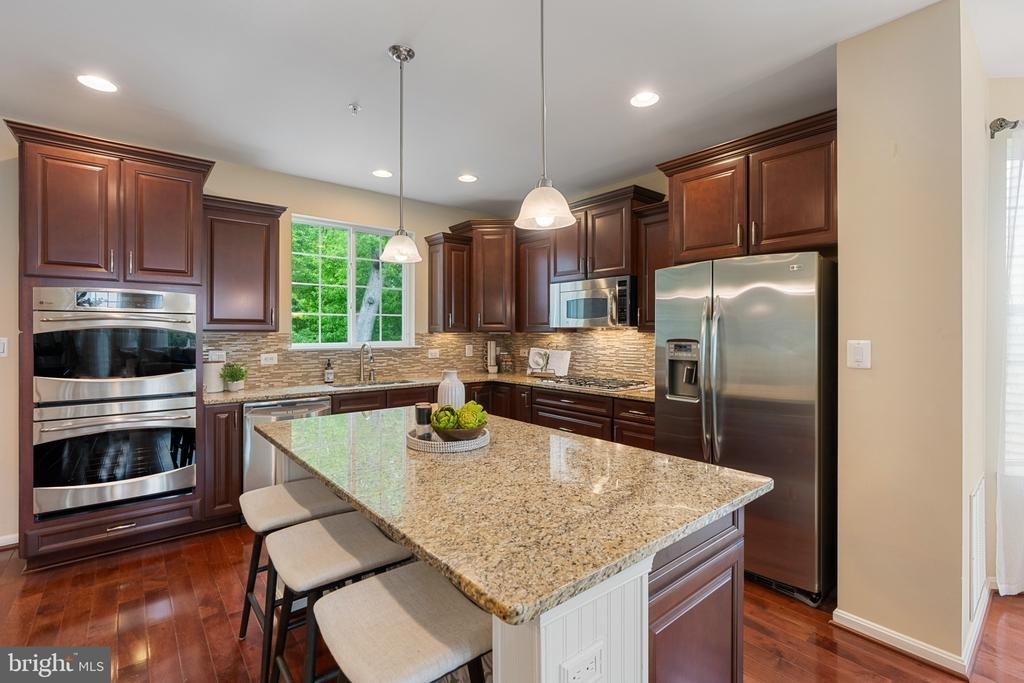 232 Mohegan Drive - Photo 10