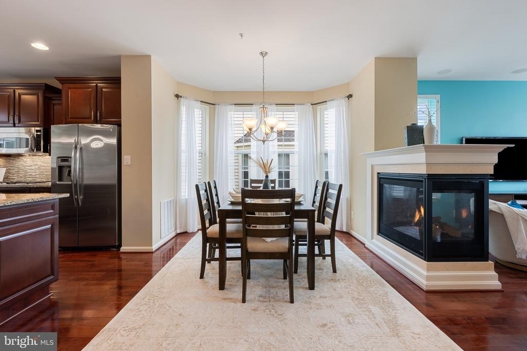 232 Mohegan Drive - Photo 9