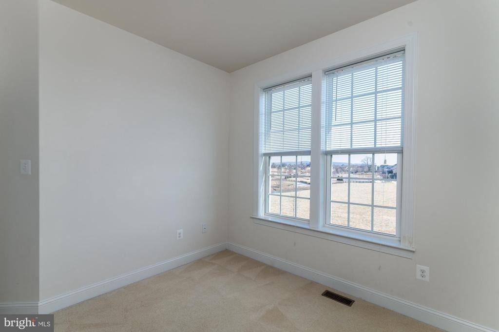 1155 Potomac View Parkway - Photo 14