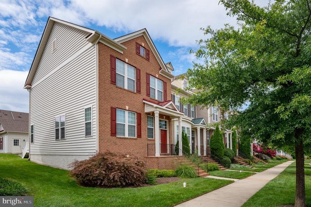 1155 Potomac View Parkway - Photo 2
