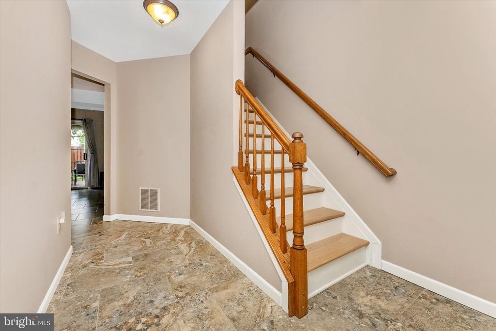 7115 Oberlin Circle - Photo 3