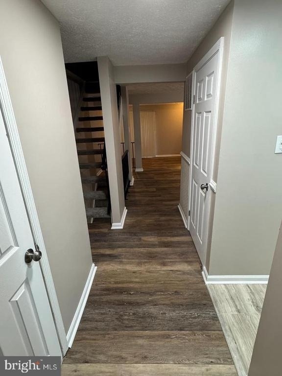 520 Ellrose Court - Photo 1
