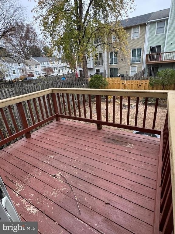 520 Ellrose Court - Photo 7