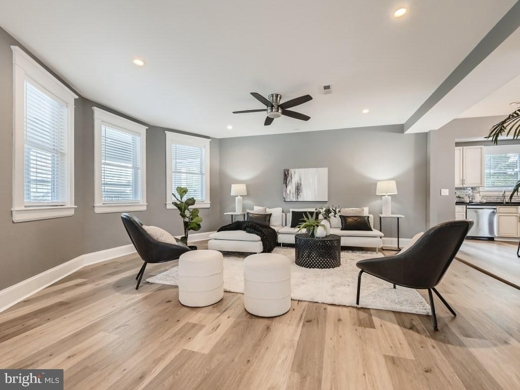 1826 Fairview Avenue - Photo 2