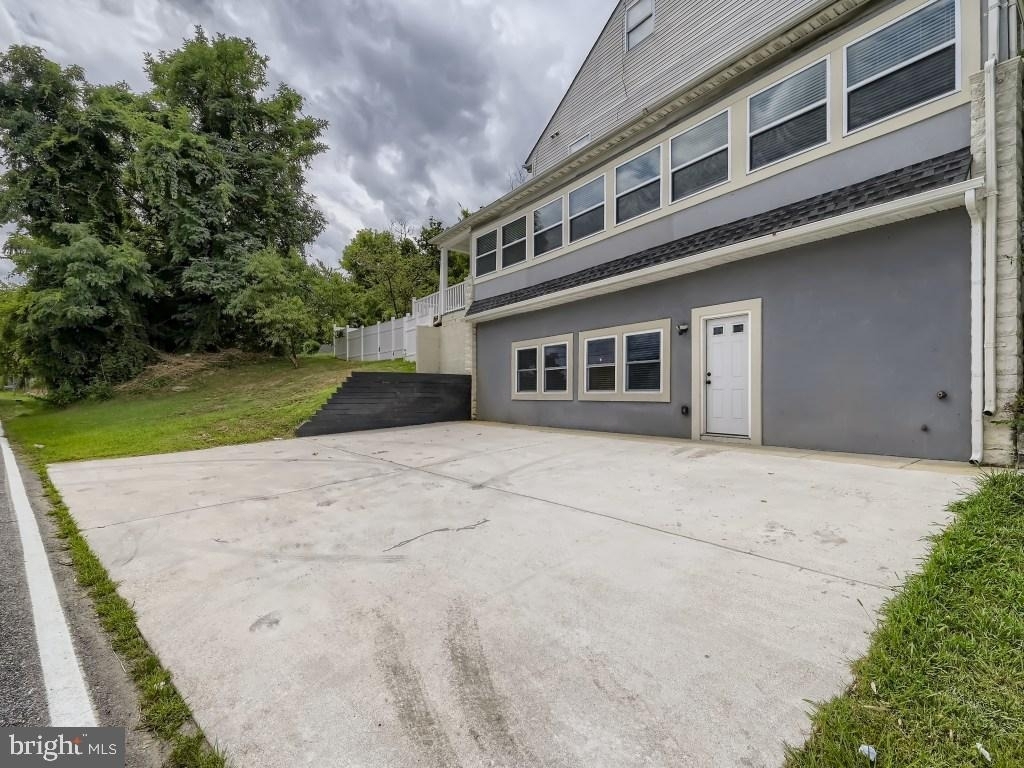 1826 Fairview Avenue - Photo 35