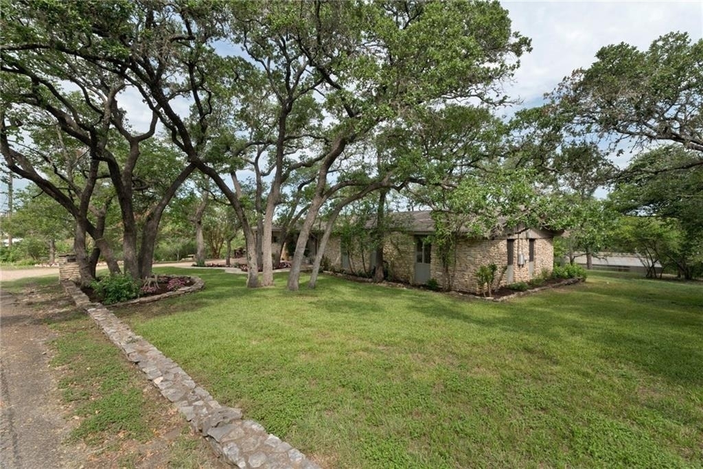 610 Lancelot Way - Photo 27